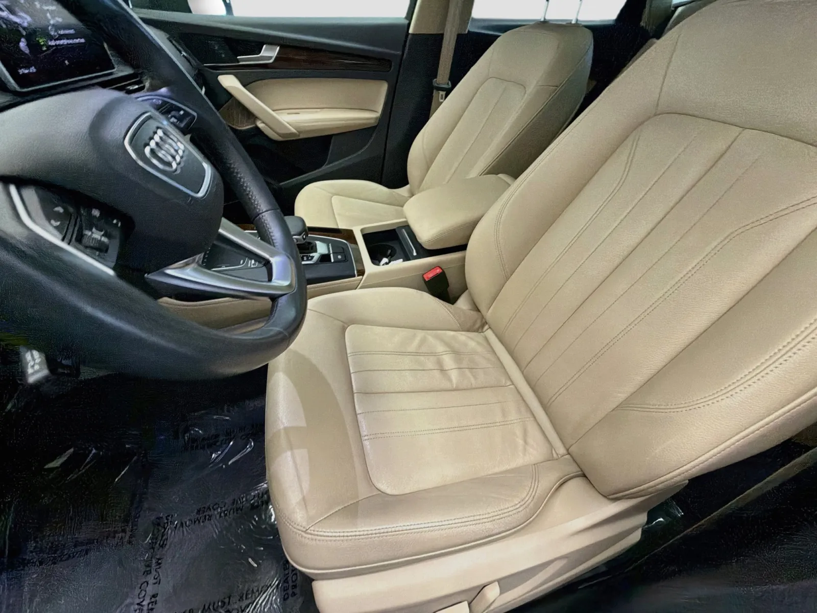 Audi Q5 photo 11