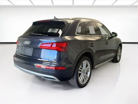 More photos of 2019 Audi Q5 2.0T Premium Plus quattro at STG Montclair, CA