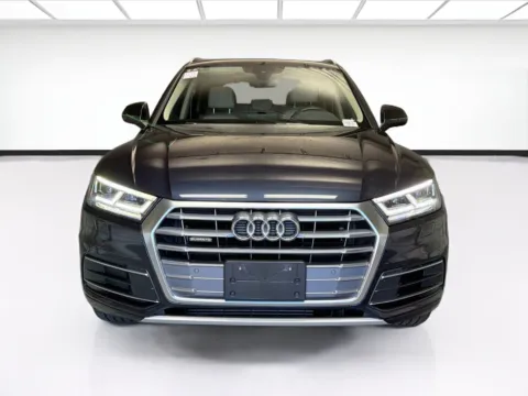 Photos of 2019 Audi Q5 2.0T Premium Plus quattro for sale in Montclair, CA at STG Montclair
