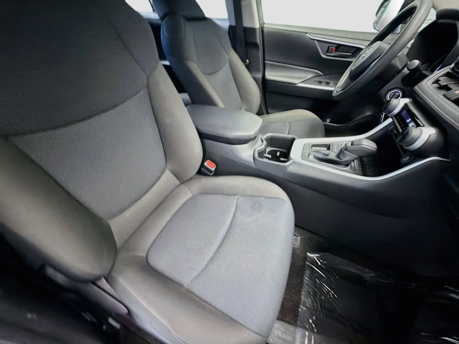 Toyota RAV4 photo 15