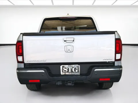 More photos of 2017 Honda Ridgeline RTL-E at STG Montclair, CA