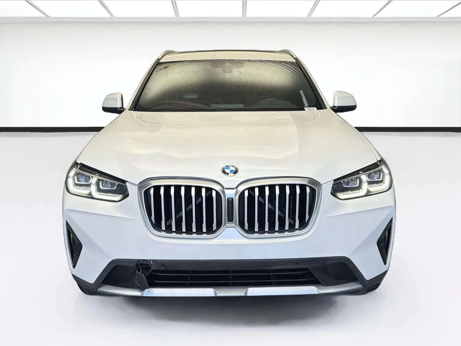 BMW X3 photo 2