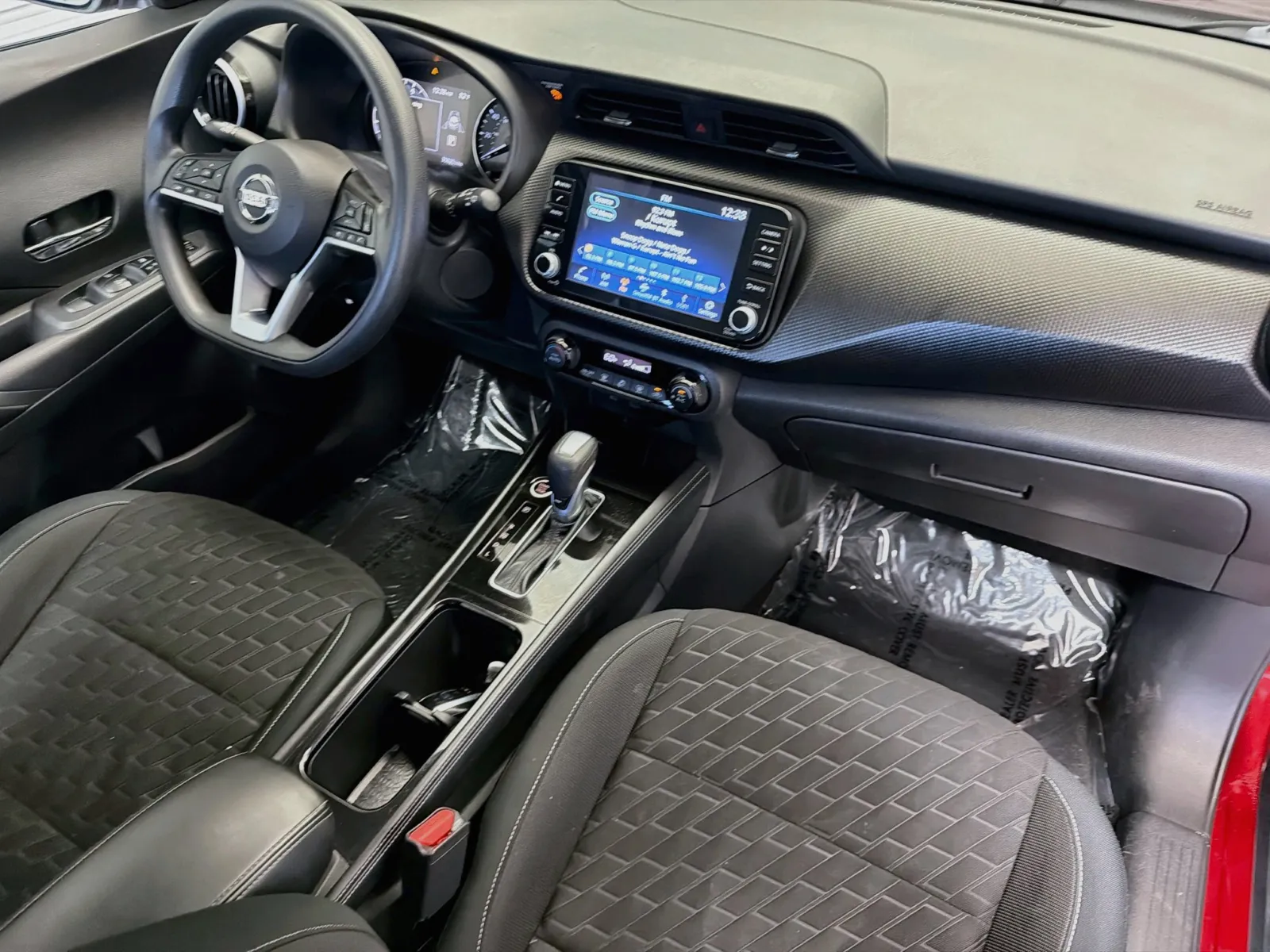 Nissan Kicks photo 12