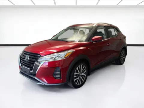 Red 2021 Nissan Kicks SV for sale in Montclair, CA