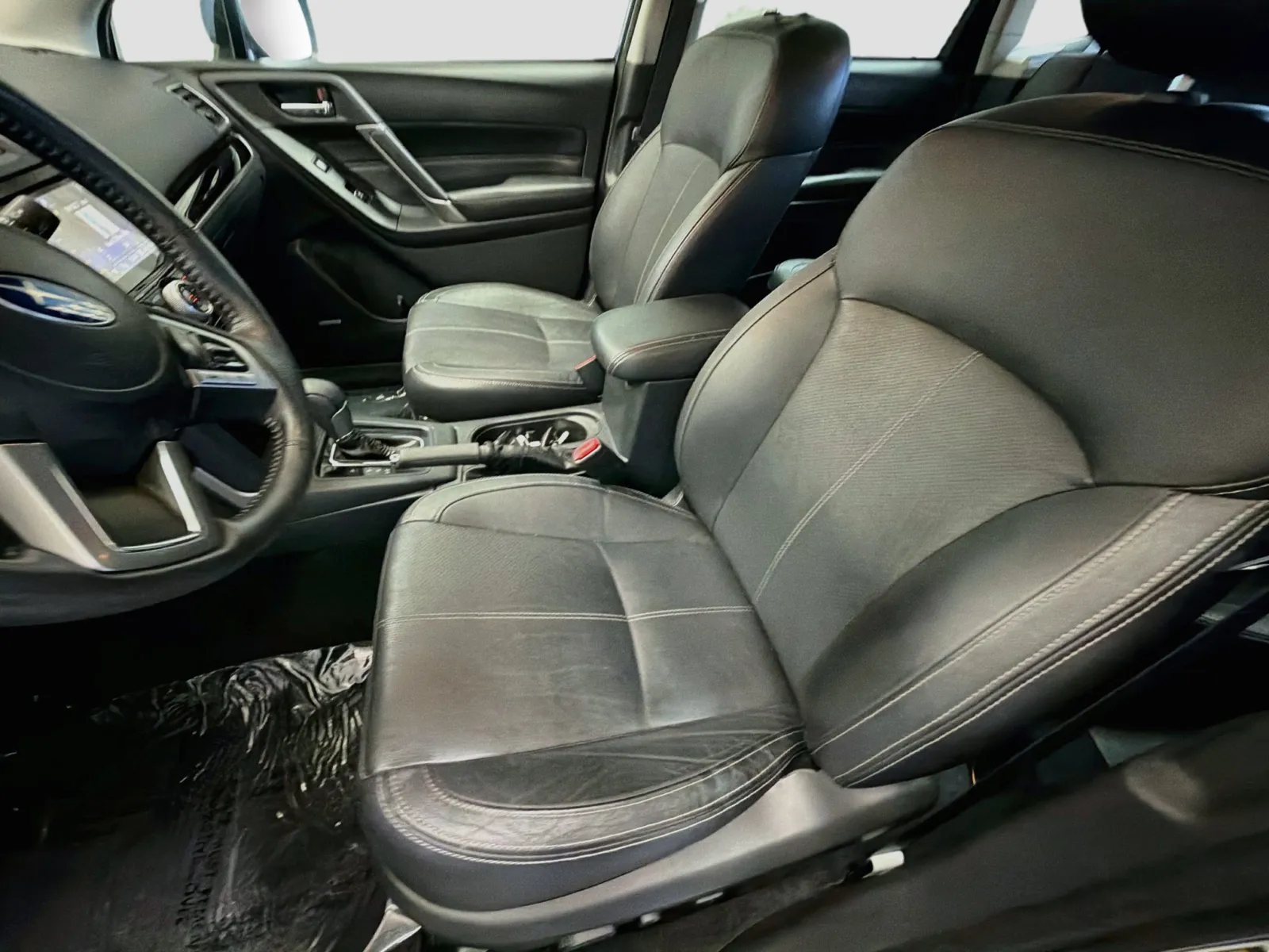 Subaru Forester photo 11
