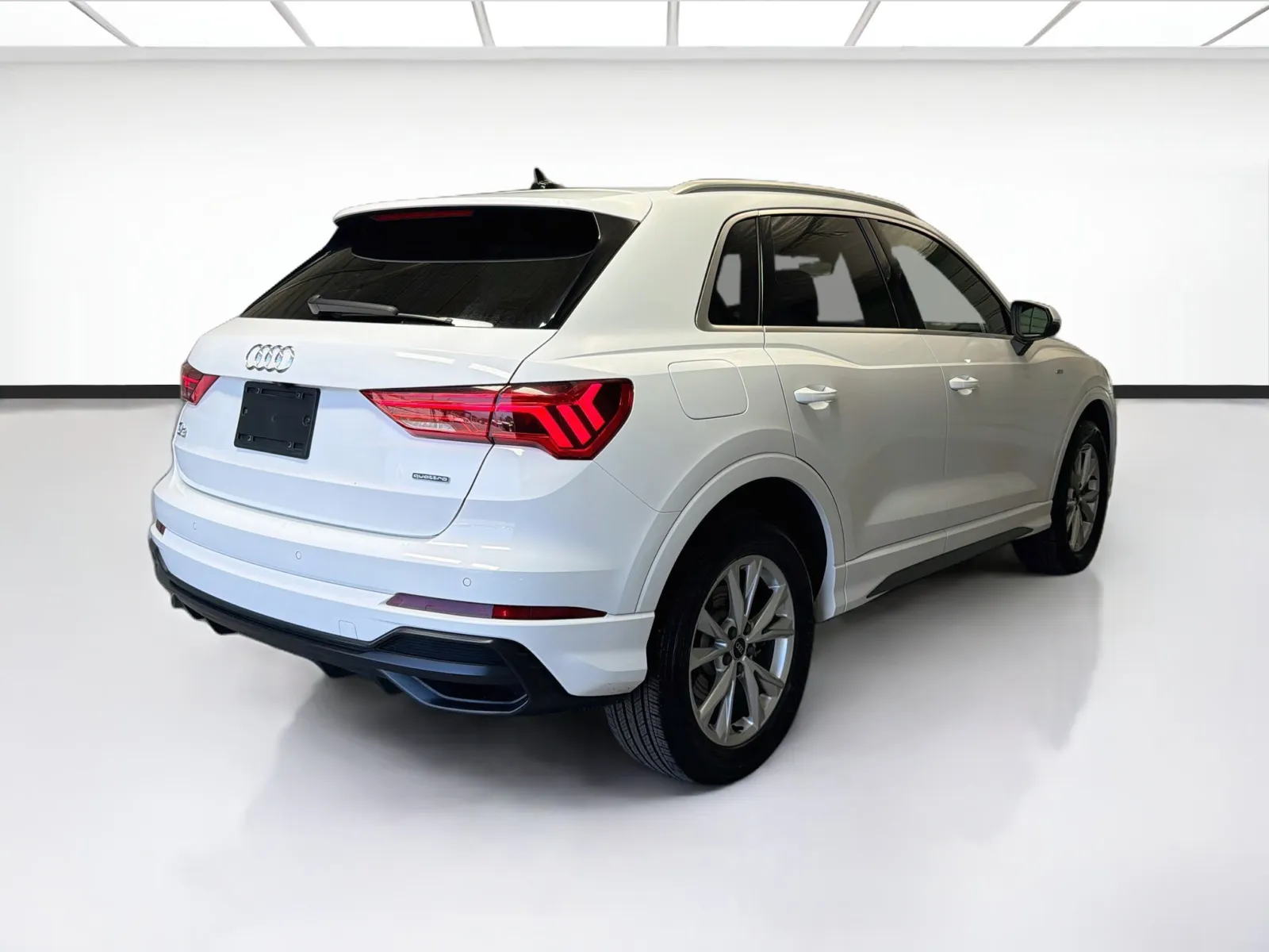 Audi Q3 photo 4