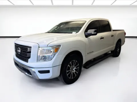 White 2023 Nissan Titan SV for sale in Montclair, CA