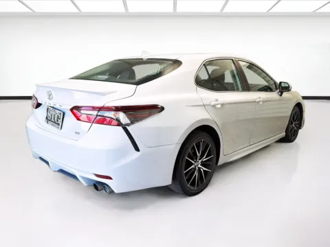 More photos of 2022 Toyota Camry SE at STG Montclair, CA