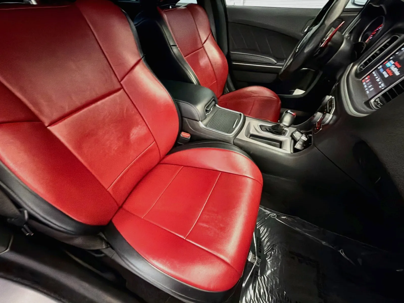 Dodge Charger photo 15