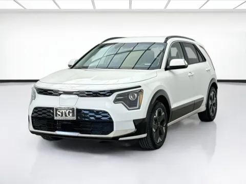 White 2025 Kia Niro EV Wind for sale in Montclair, CA