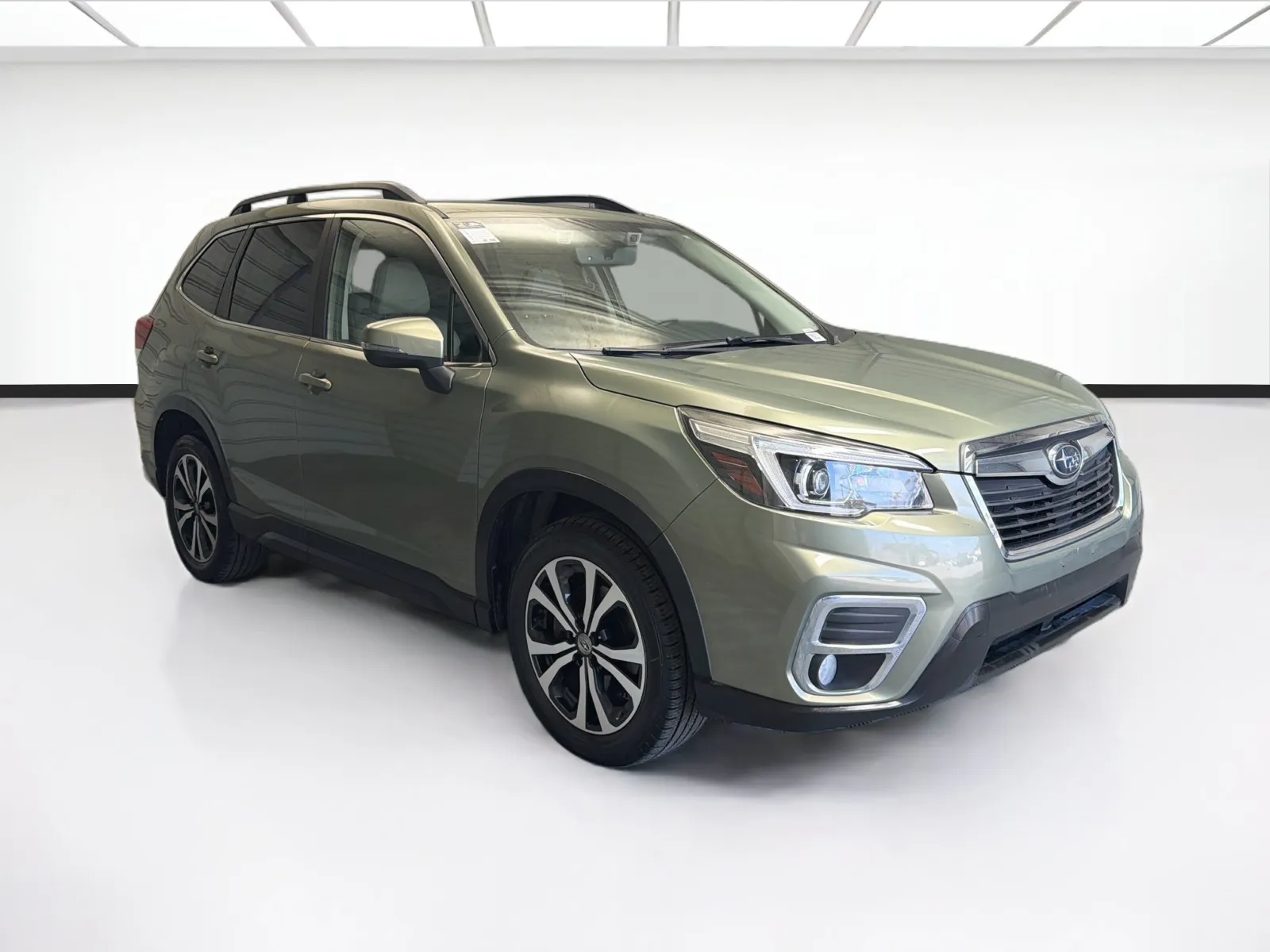 Subaru Forester photo 3