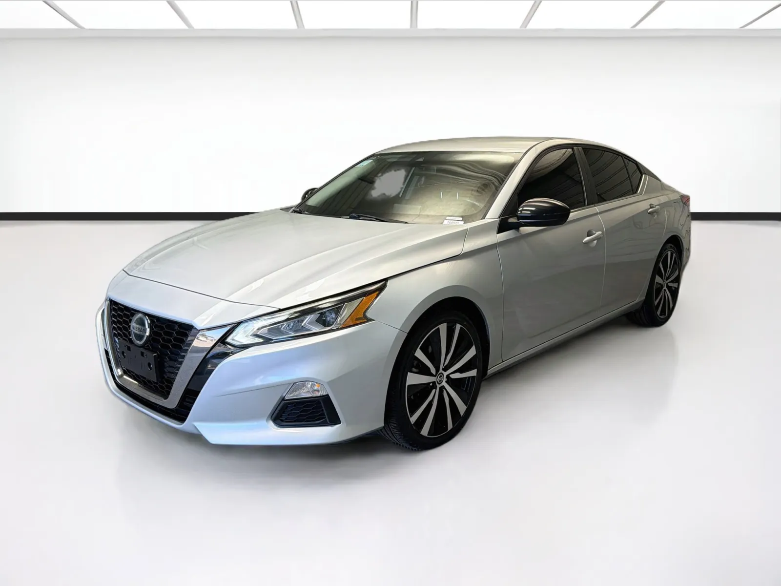 Silver 2021 Nissan Altima 2.5 SR for sale in Montclair, CA