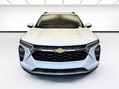 Photos of 2024 Chevrolet Trax LT for sale in Montclair, CA at STG Montclair