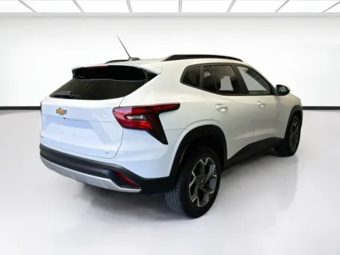 More photos of 2024 Chevrolet Trax LT at STG Montclair, CA