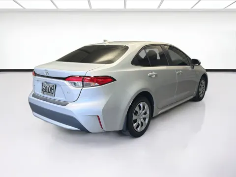 More photos of 2022 Toyota Corolla LE at STG Montclair, CA