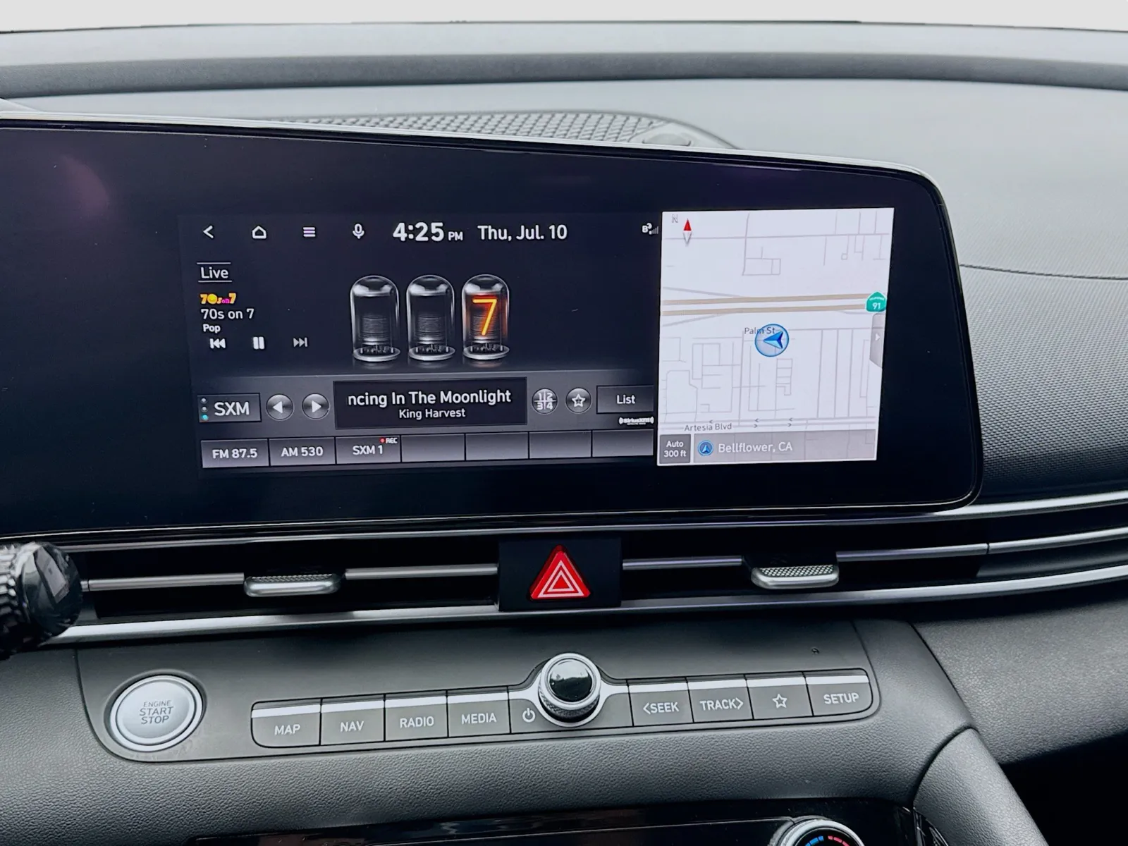 Hyundai Elantra photo 11