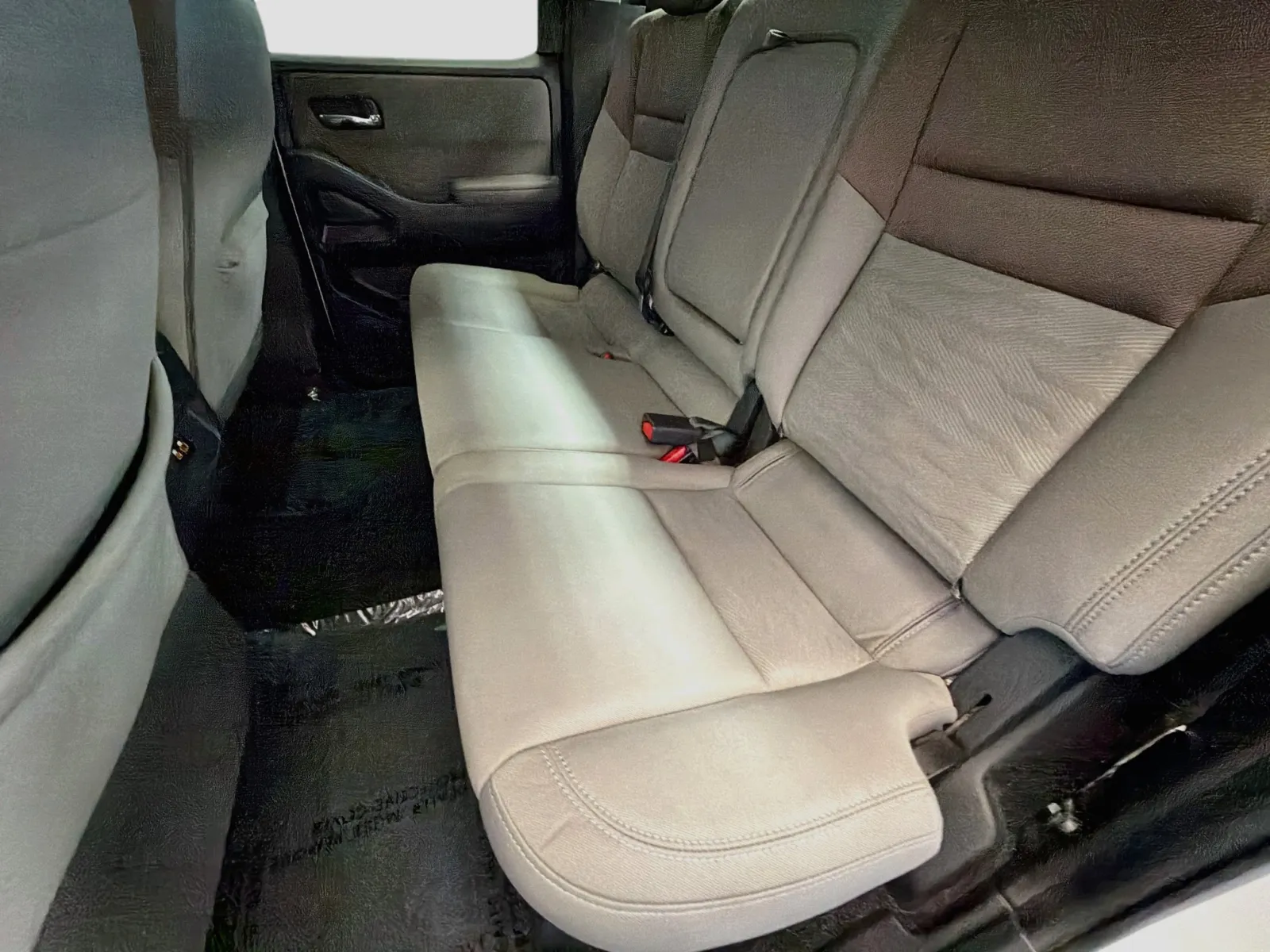 Nissan Frontier photo 13