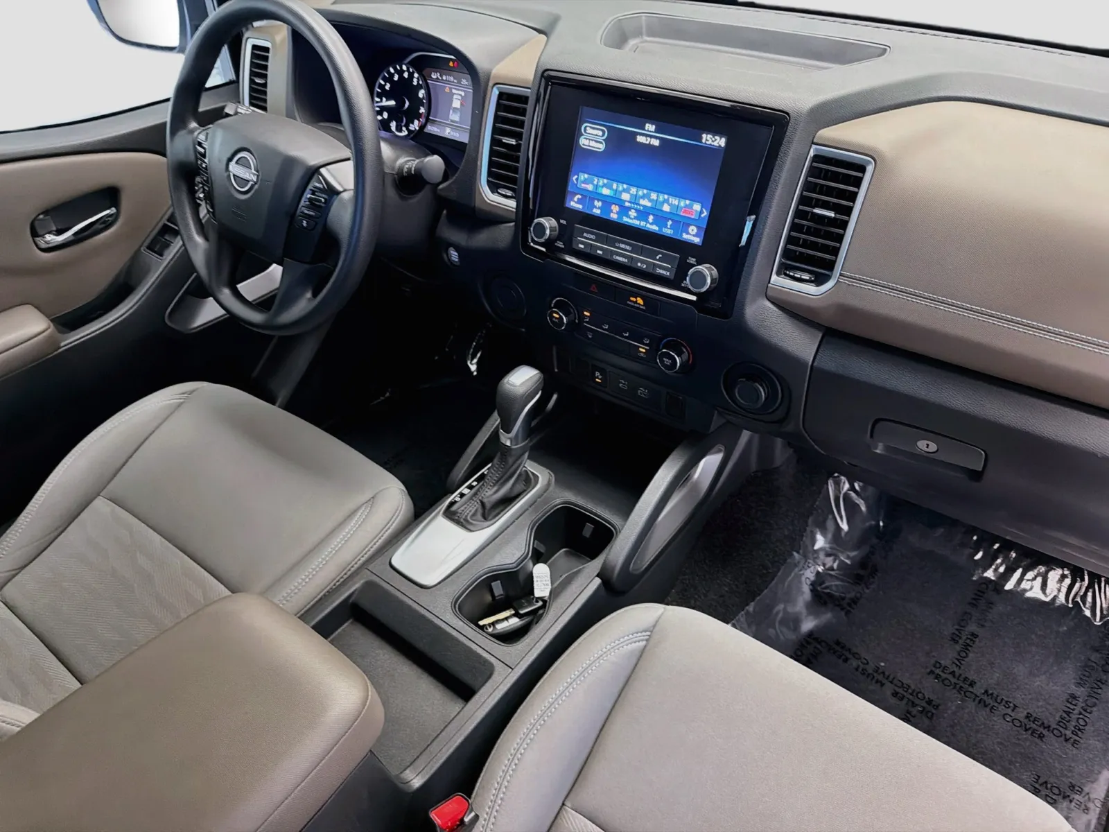 Nissan Frontier photo 12