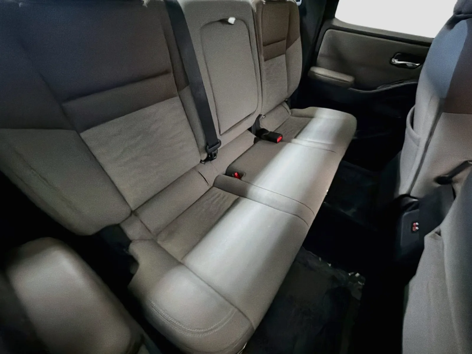 Nissan Frontier photo 14