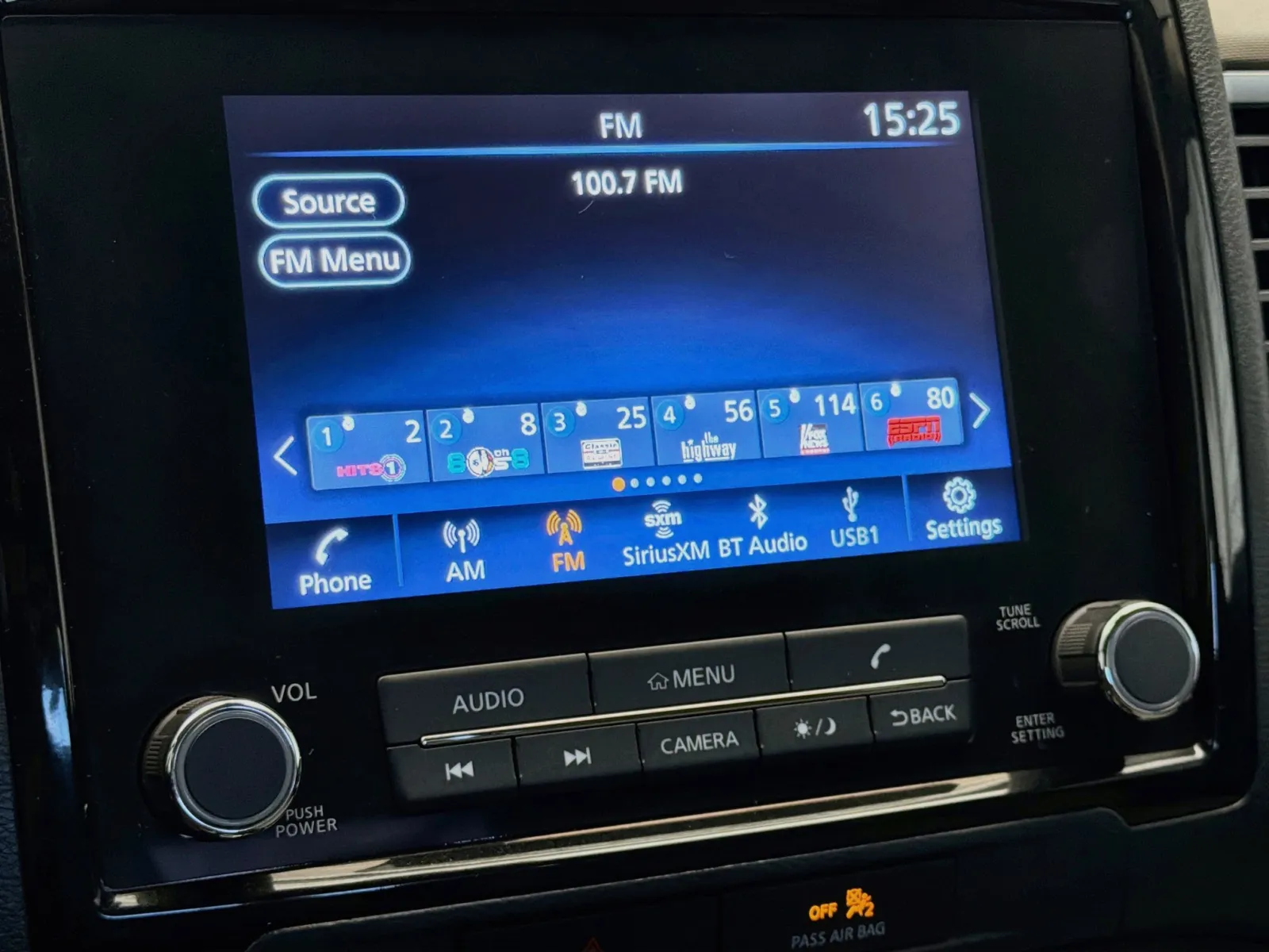 Nissan Frontier photo 9