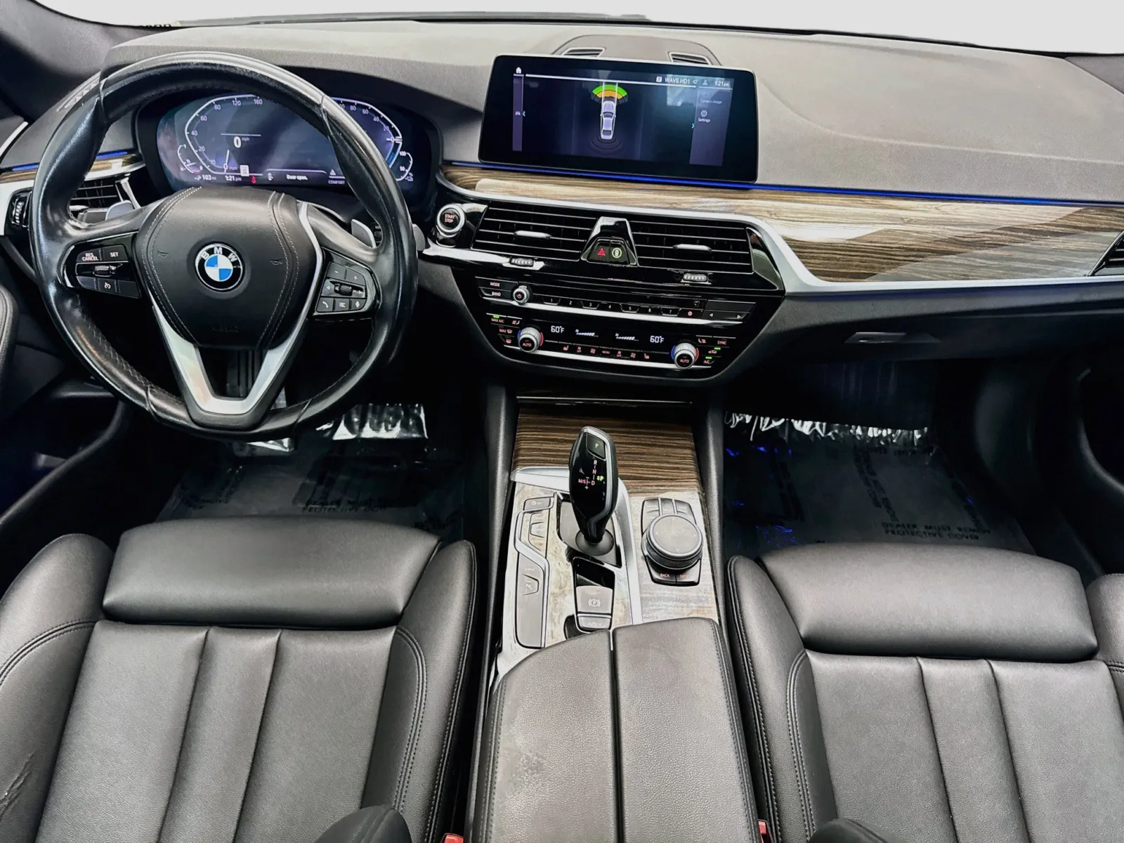 BMW 5 Series photo 15