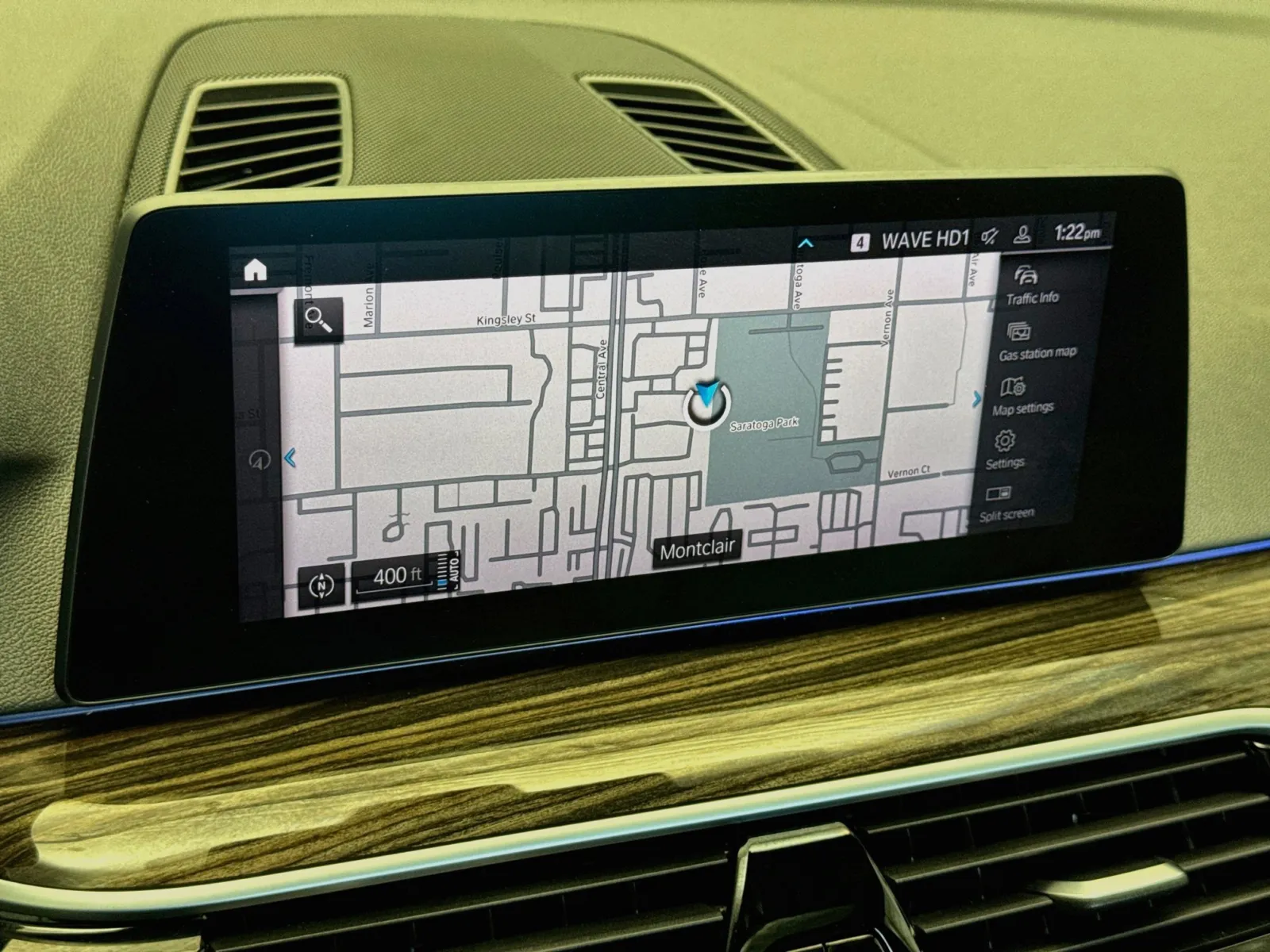 BMW 5 Series photo 10