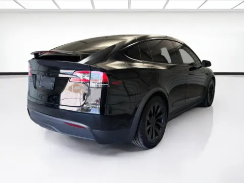 More photos of 2023 Tesla Model X at STG Montclair, CA