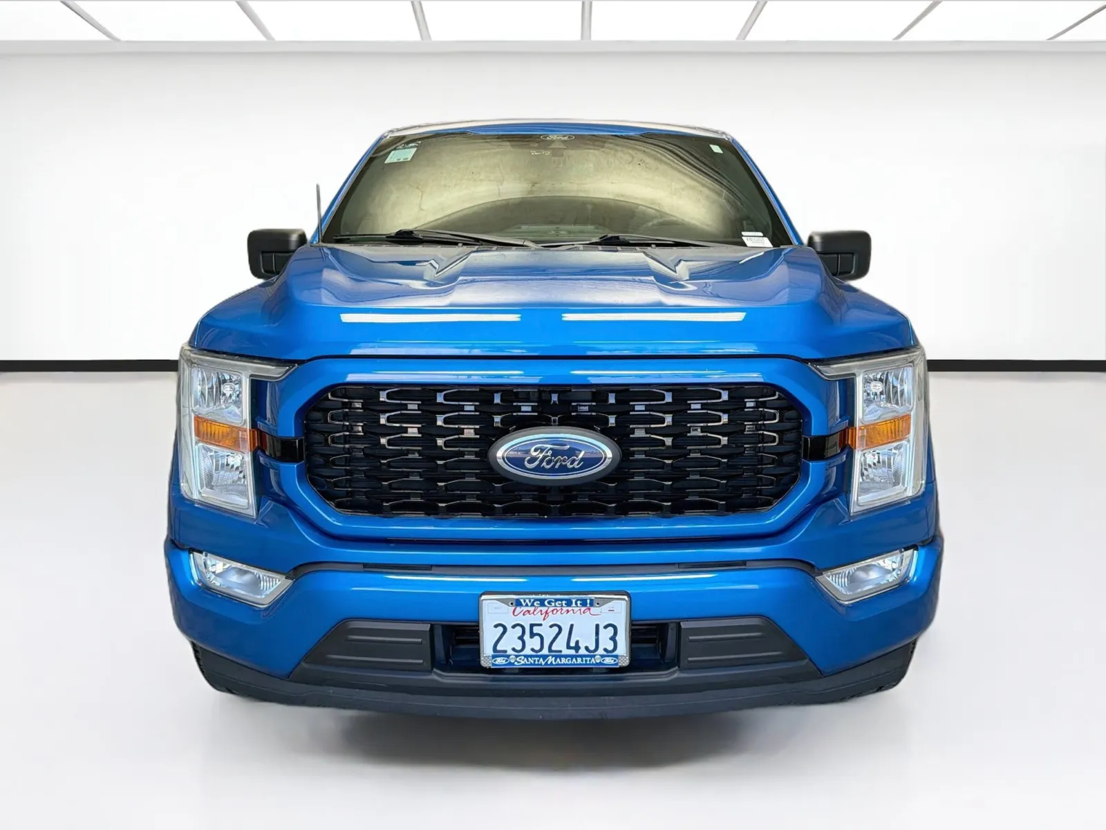 Ford F-150 photo 2