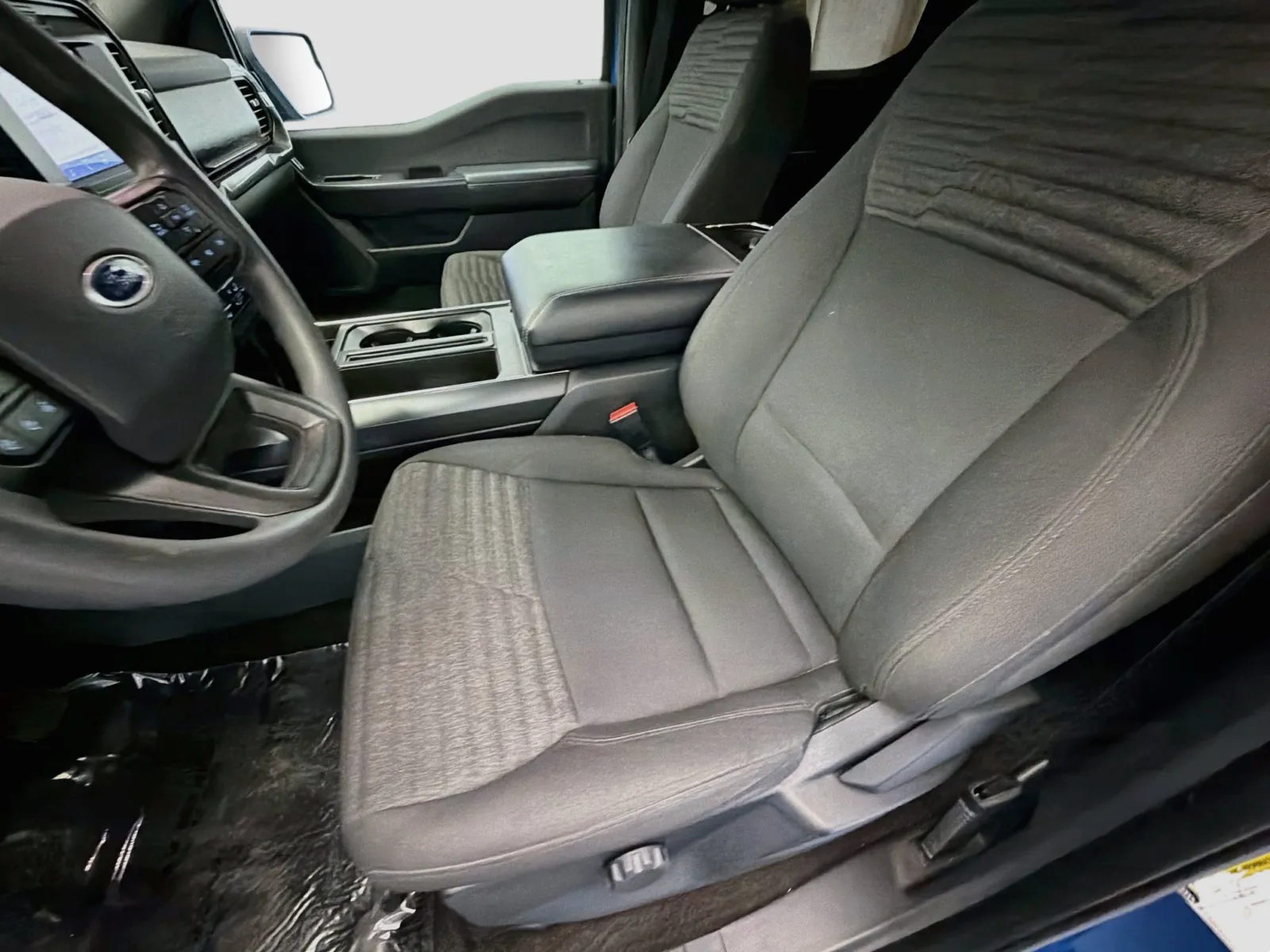 Ford F-150 photo 11