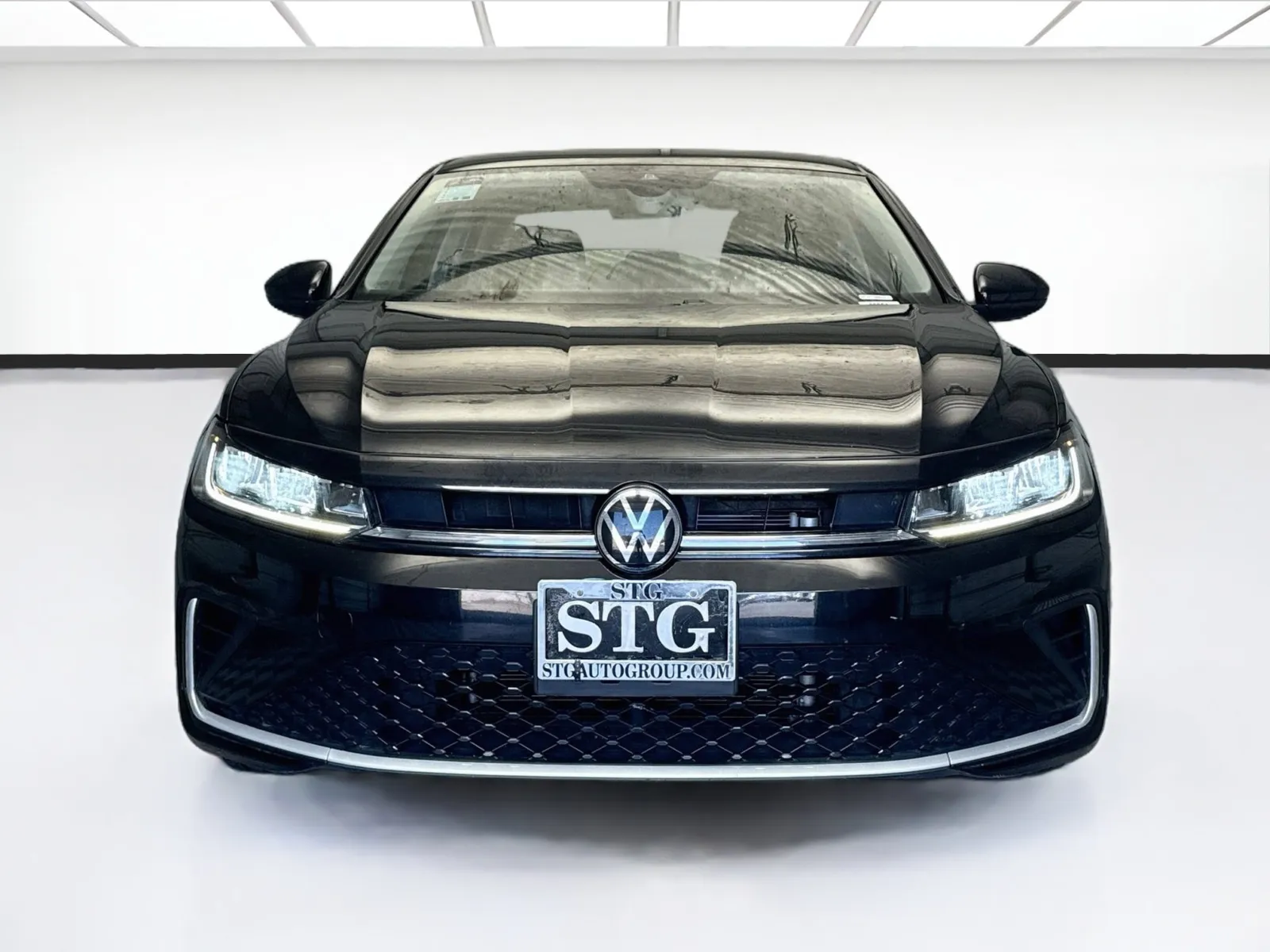 Volkswagen Jetta photo 2