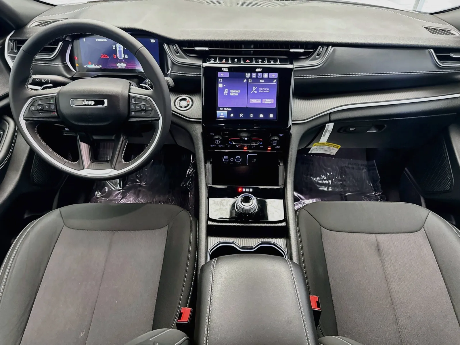 Jeep Grand Cherokee photo 15