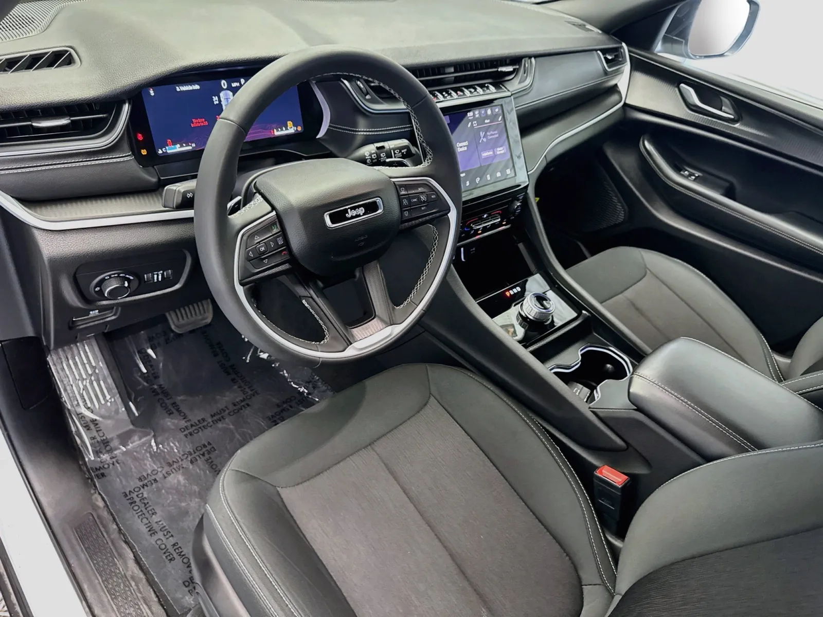 Jeep Grand Cherokee photo 7