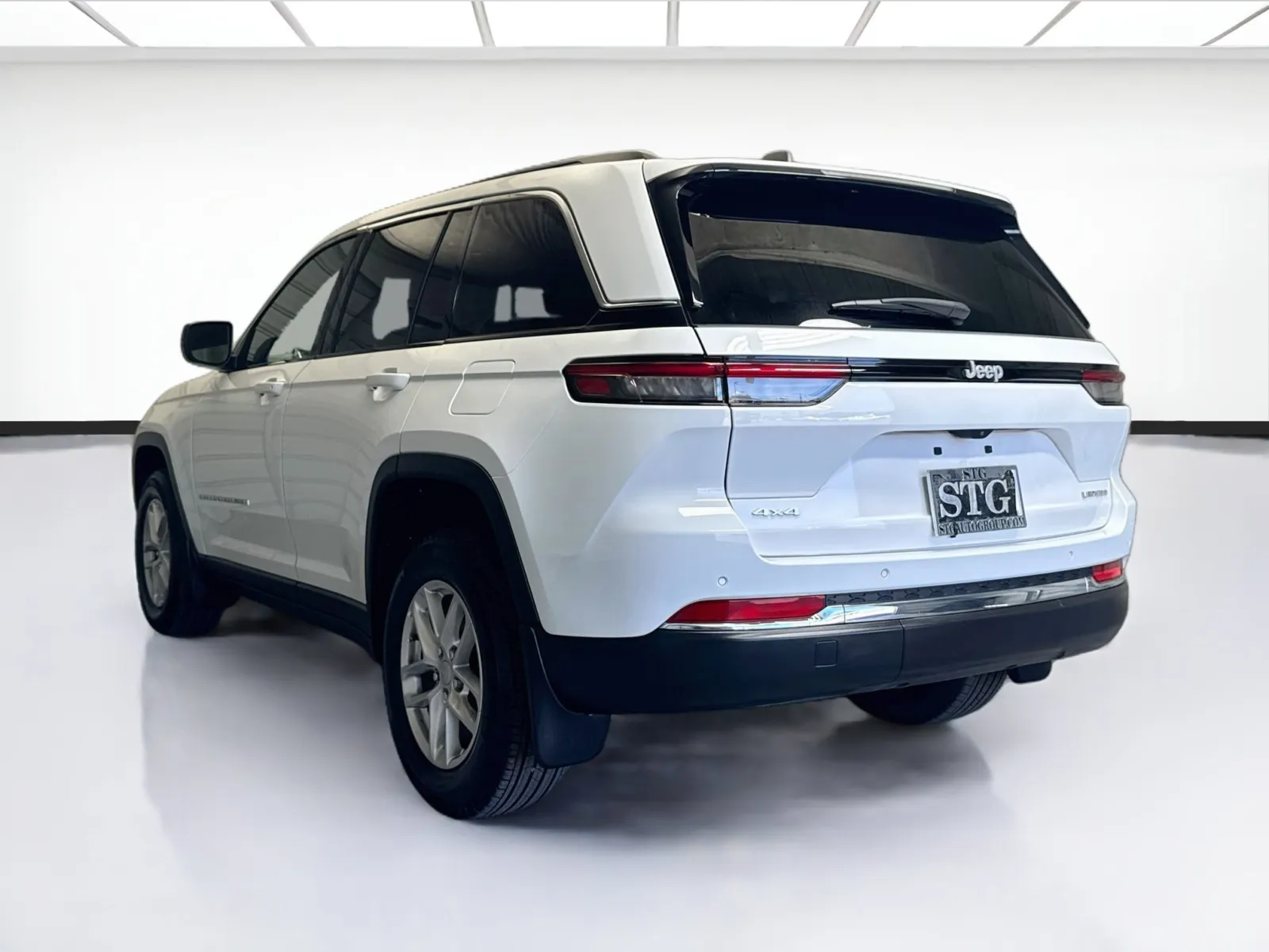 Jeep Grand Cherokee photo 6