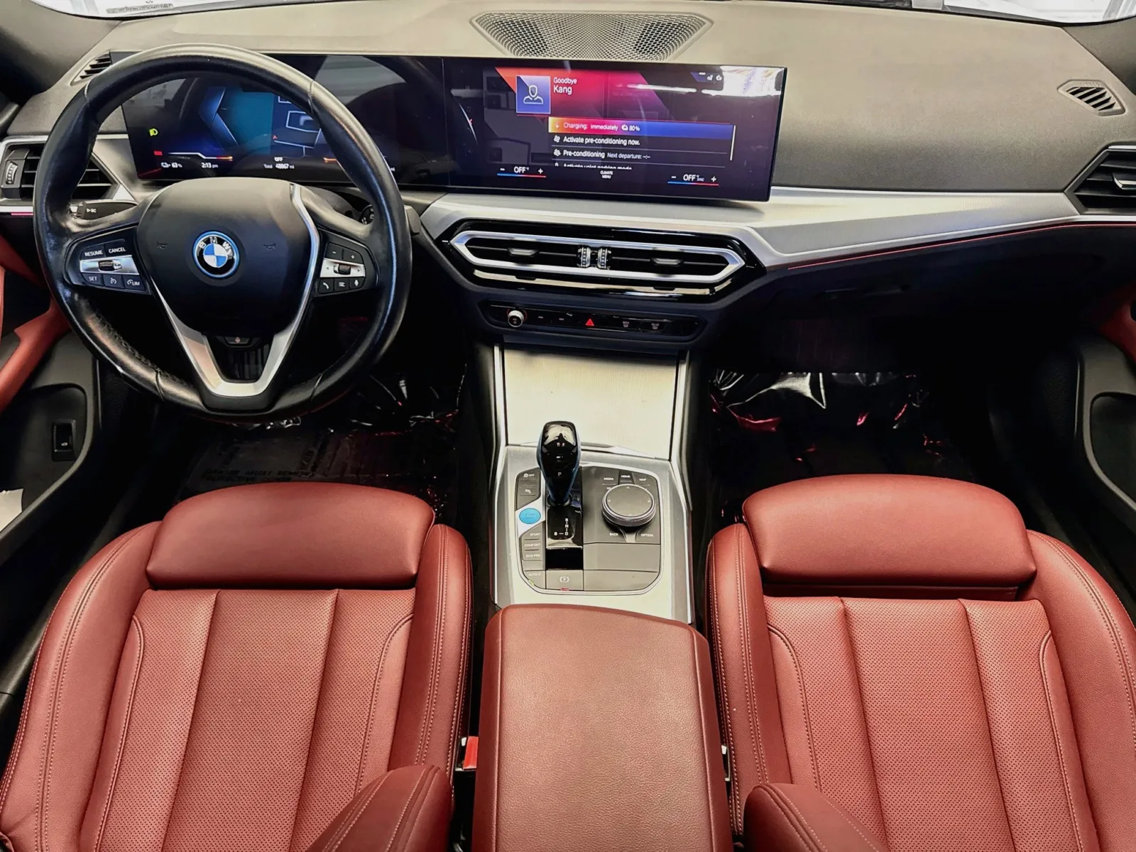 BMW i4 photo 15