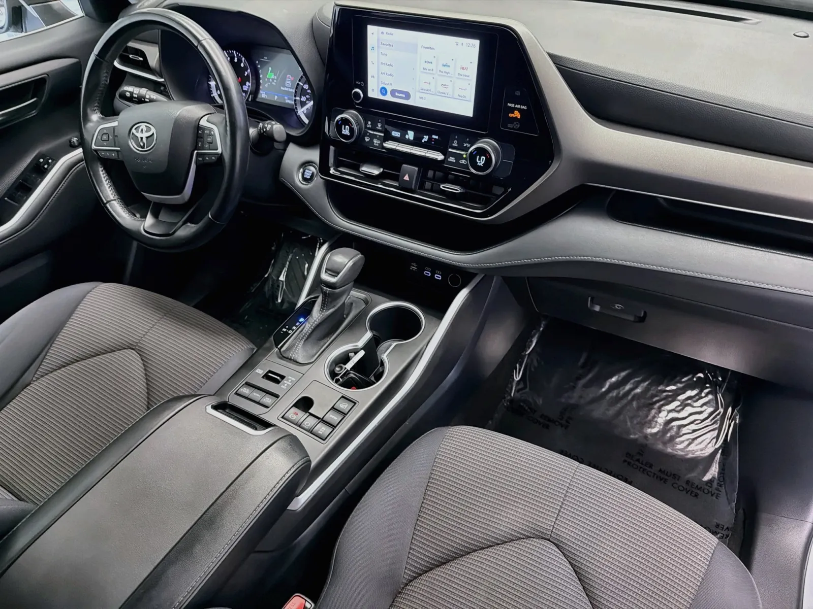 Toyota Highlander photo 12