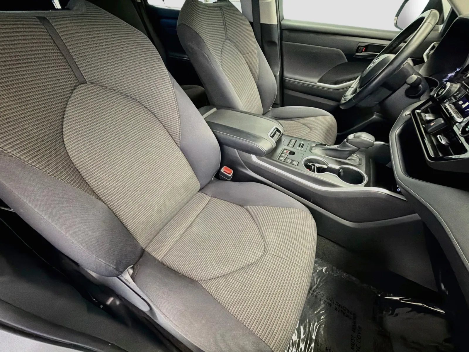 Toyota Highlander photo 15