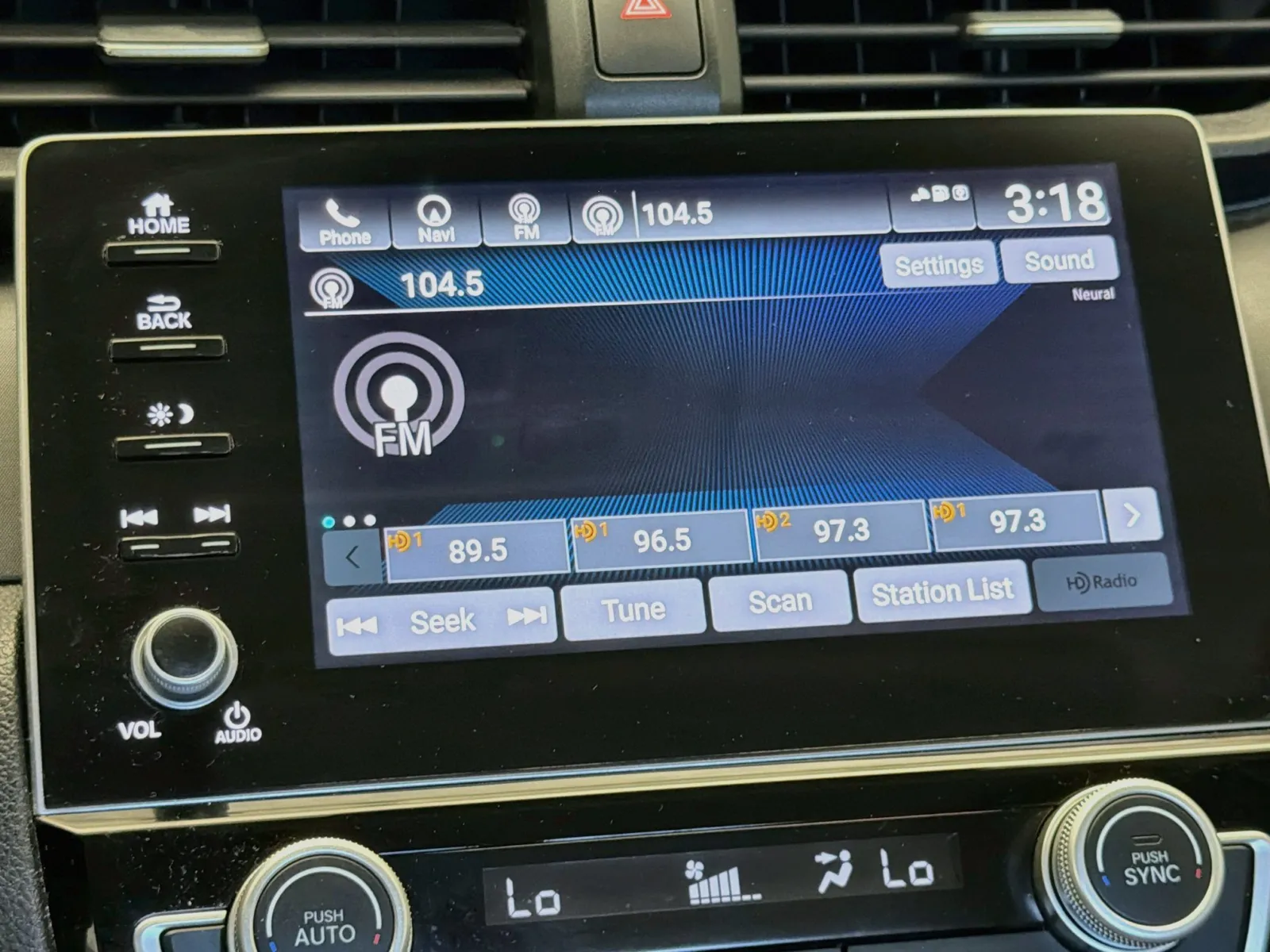 Honda Insight photo 9