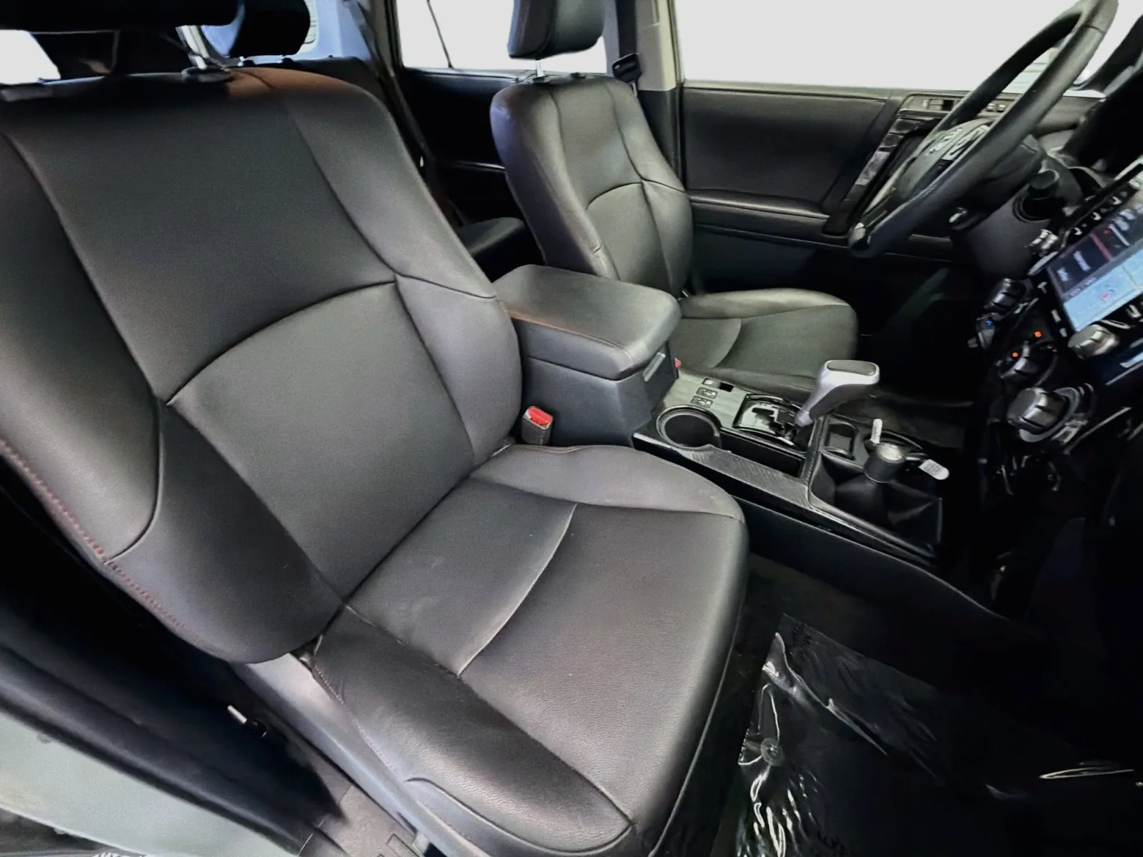 Toyota 4Runner photo 15