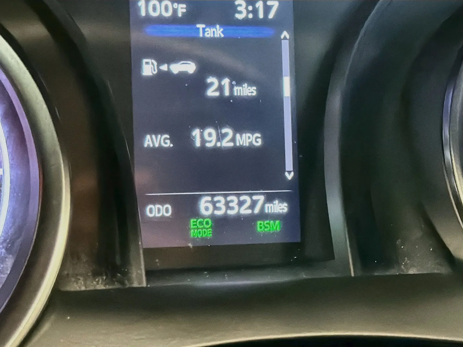 Toyota Camry photo 8