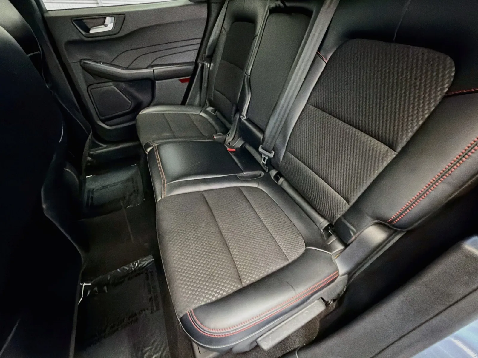 Ford Escape photo 13