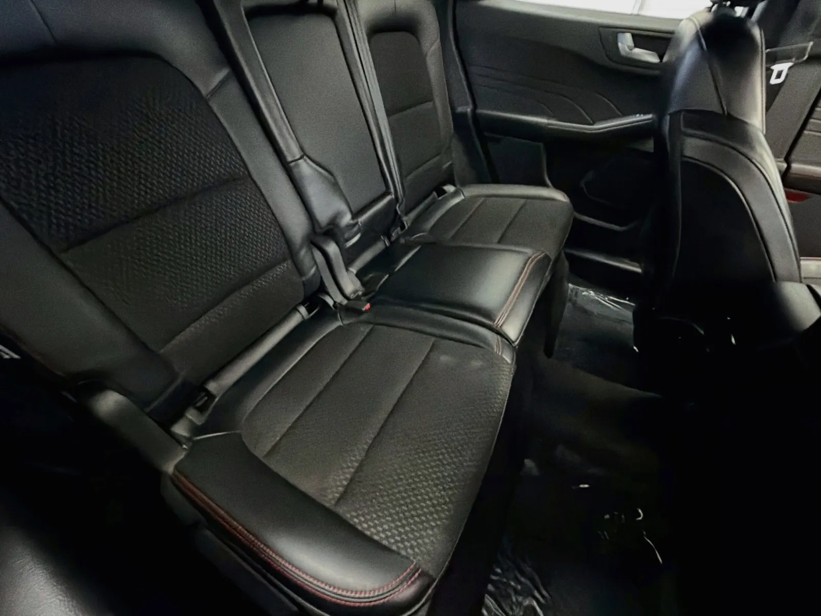 Ford Escape photo 14