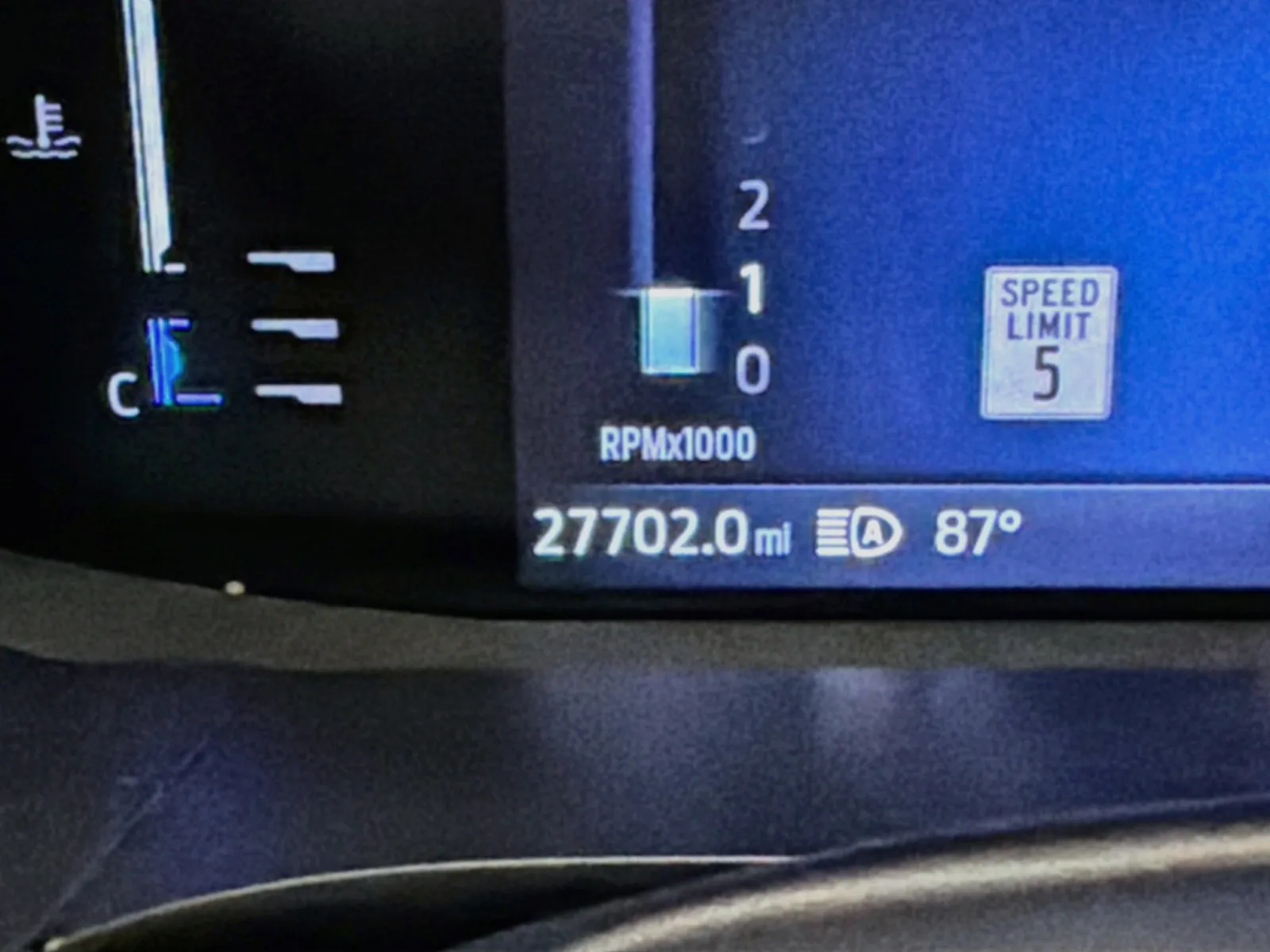 Ford Escape photo 8