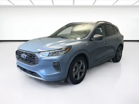 Blue 2024 Ford Escape ST-Line for sale in Montclair, CA