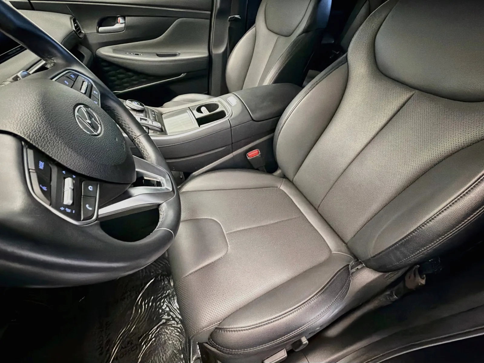 Hyundai Santa Fe photo 11