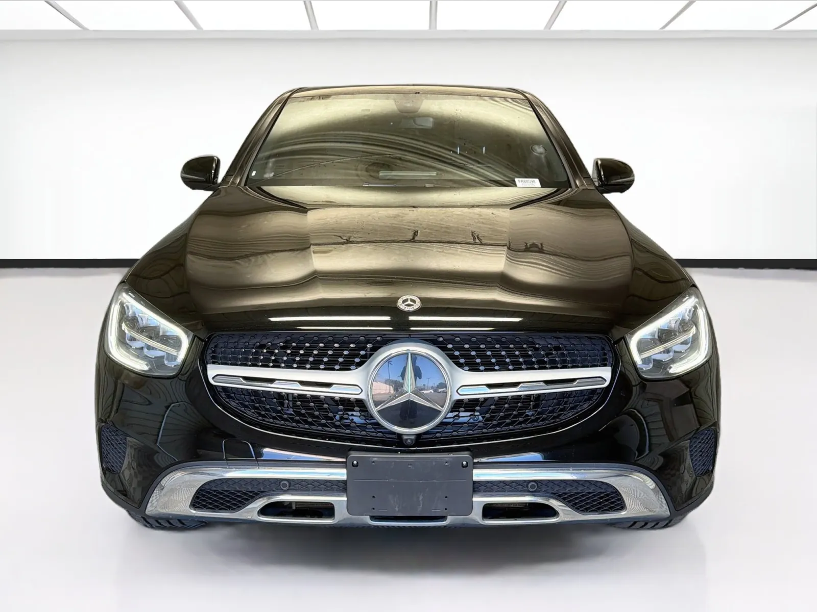Mercedes-Benz GLC photo 2