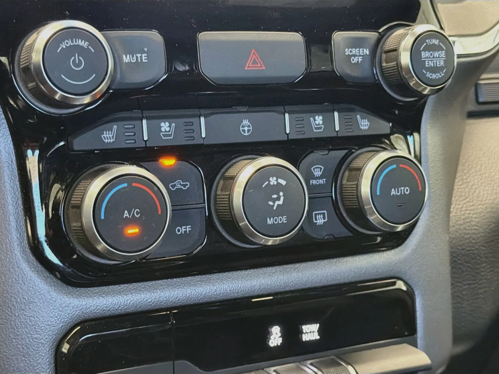 Ram 1500 photo 10