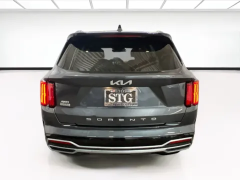 More photos of 2022 Kia Sorento SX at STG Montclair, CA
