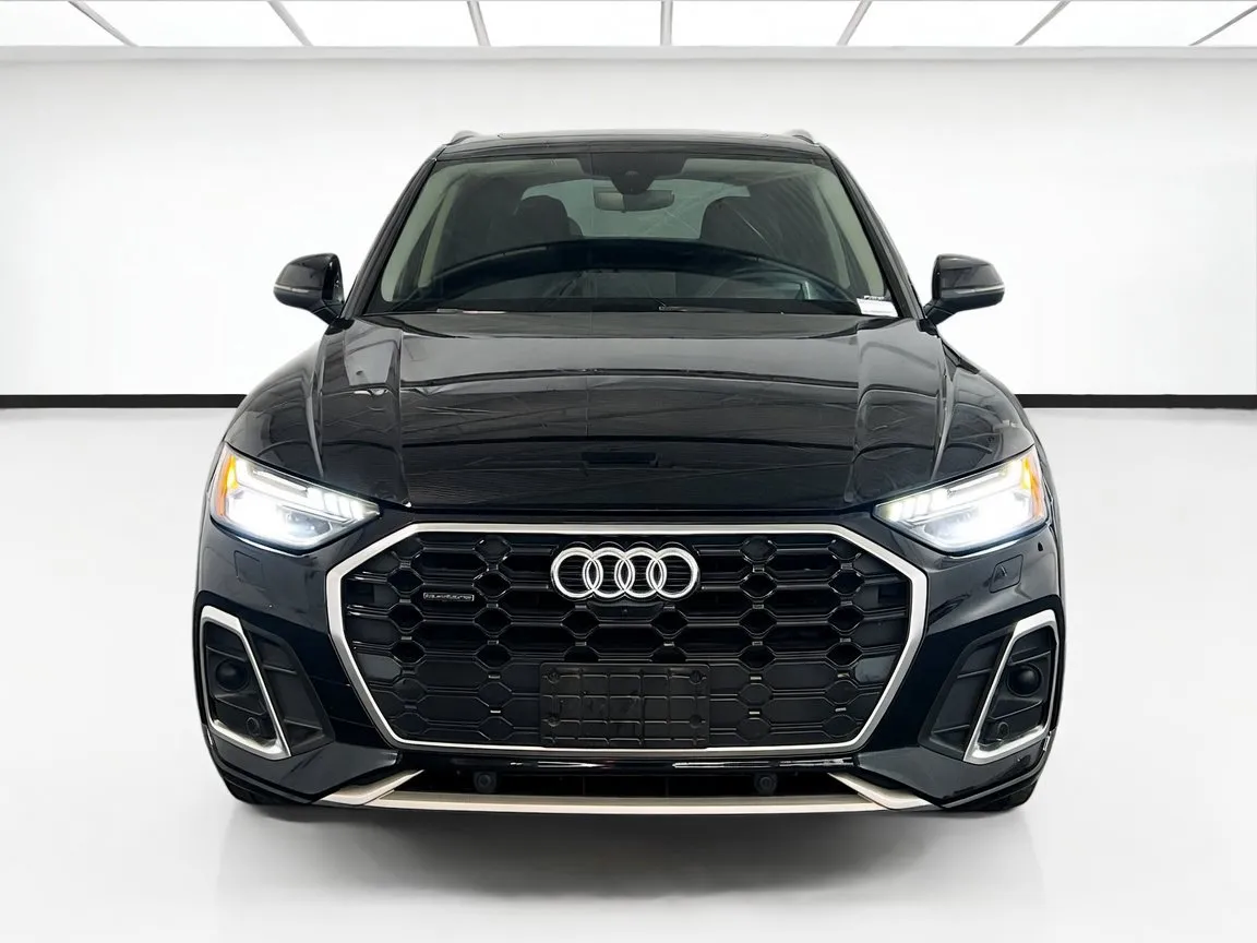 Audi Q5 photo 2