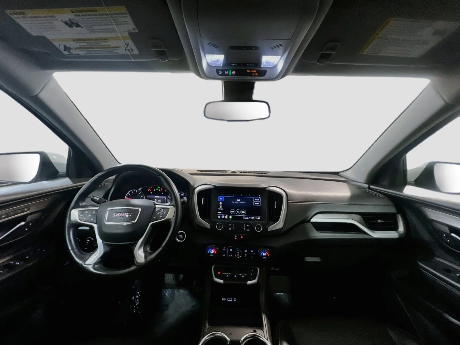 GMC Terrain photo 15