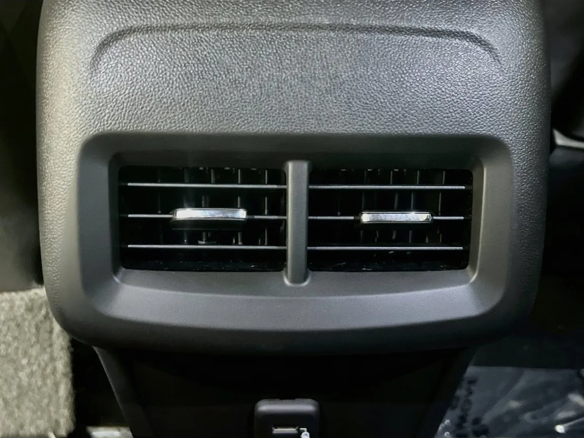 GMC Terrain photo 17